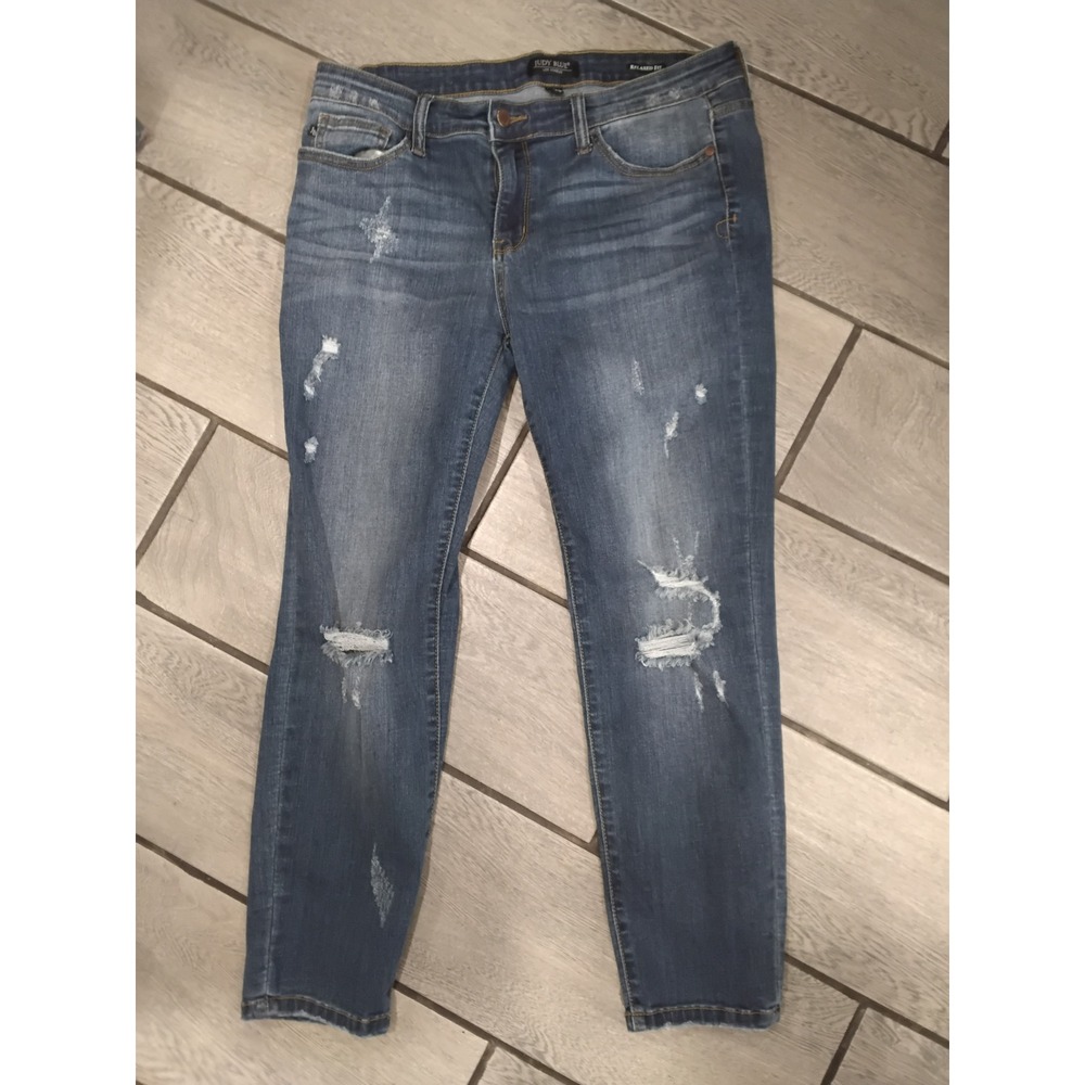 Judy Blue Destroyed Distressed Relaxed Fit Mid Rise Medium Wash Denim Jeans 15